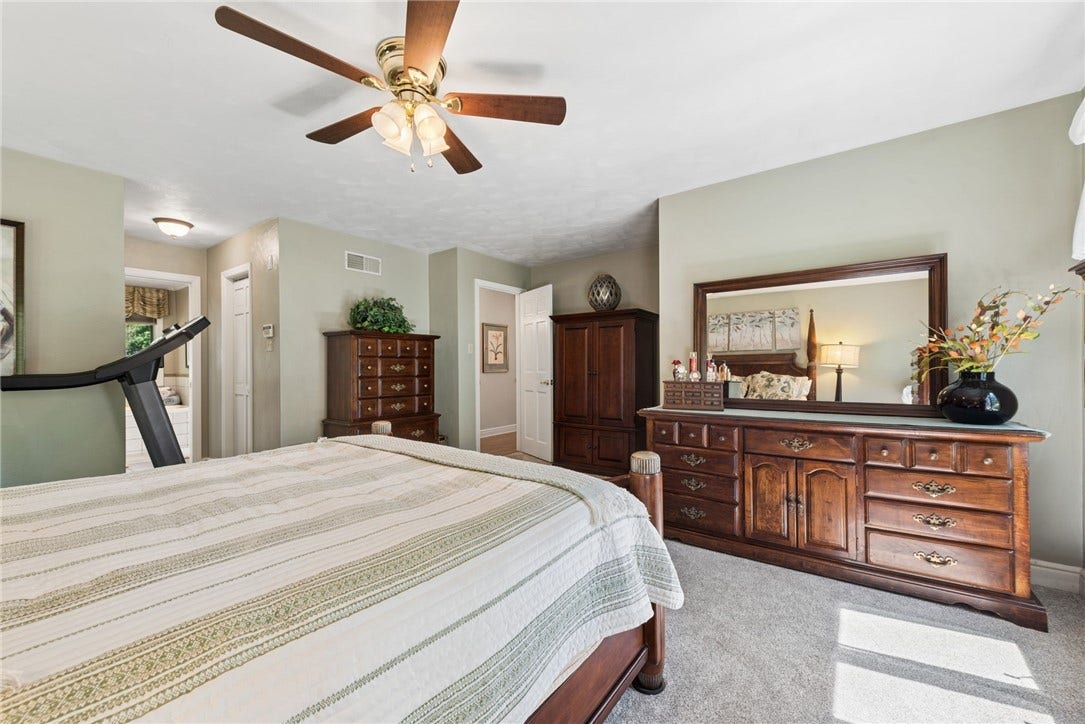 153 Lakewood Rd, Greensburg, PA 15601