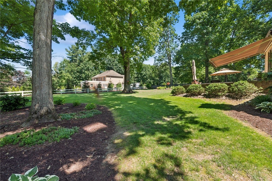 153 Lakewood Rd, Greensburg, PA 15601