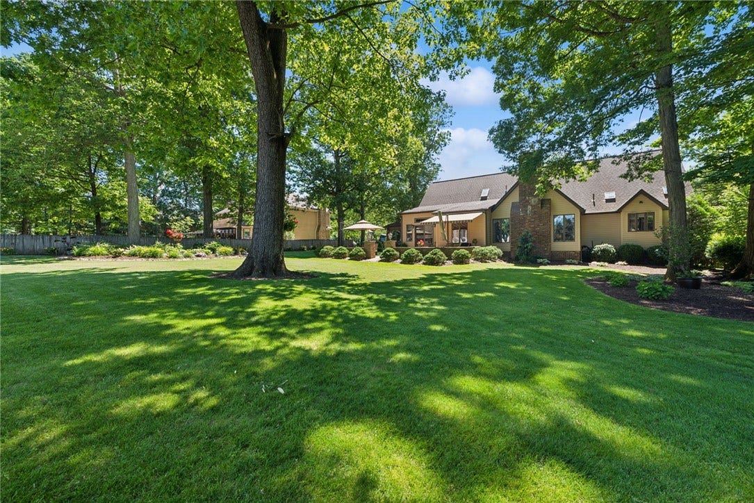 153 Lakewood Rd, Greensburg, PA 15601