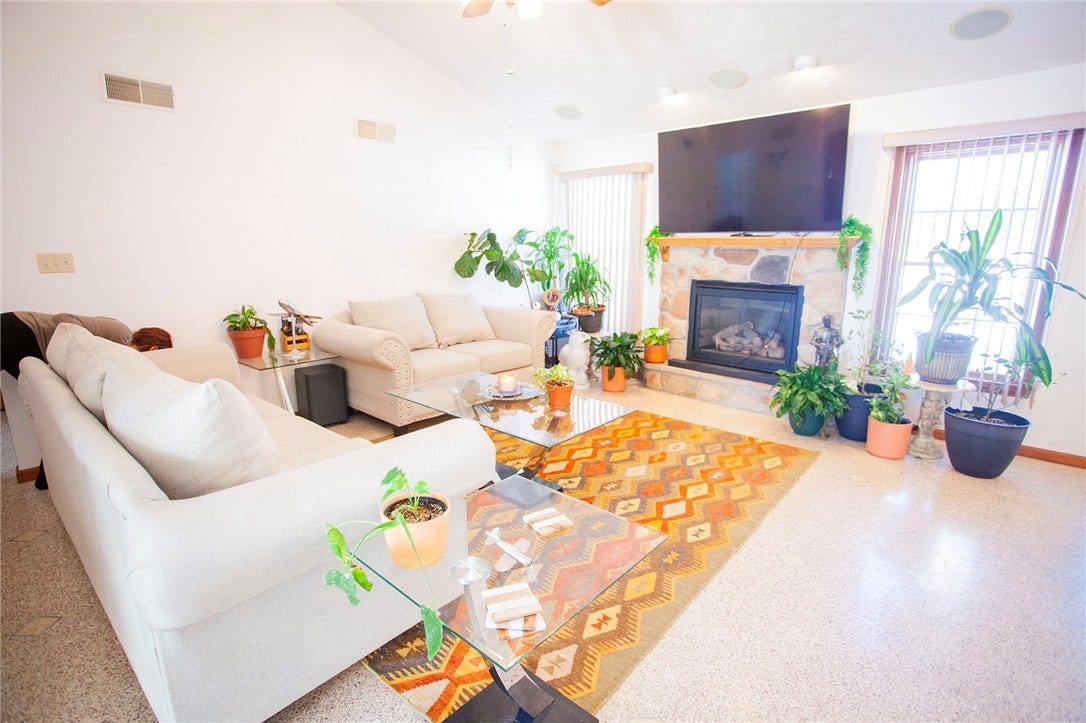 1203 Bailey Farm Rd, Greensburg, PA 15601