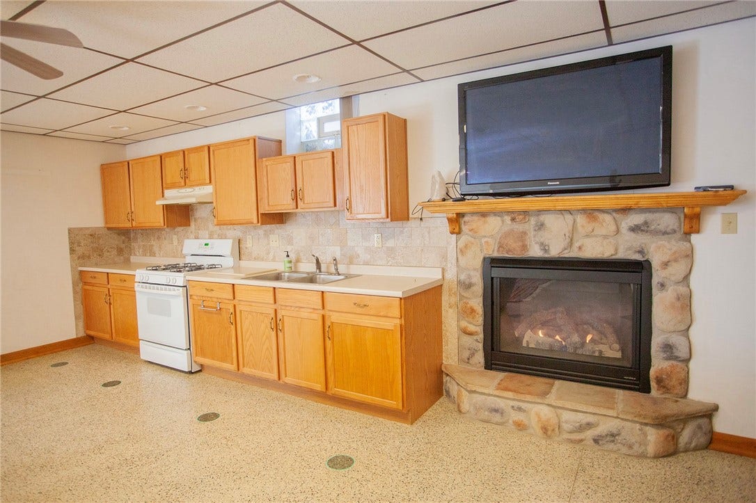 1203 Bailey Farm Rd, Greensburg, PA 15601