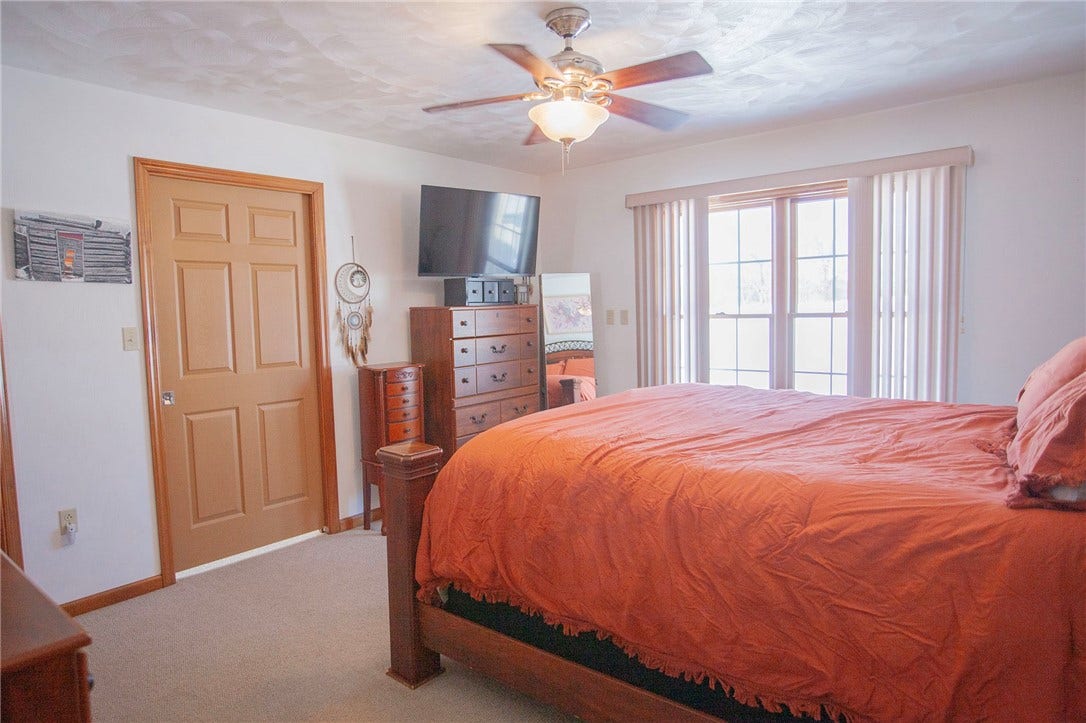 1203 Bailey Farm Rd, Greensburg, PA 15601