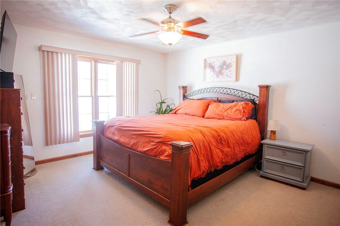 1203 Bailey Farm Rd, Greensburg, PA 15601