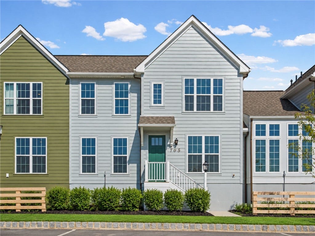 705 Bower Street, Cranberry Twp, PA 16066