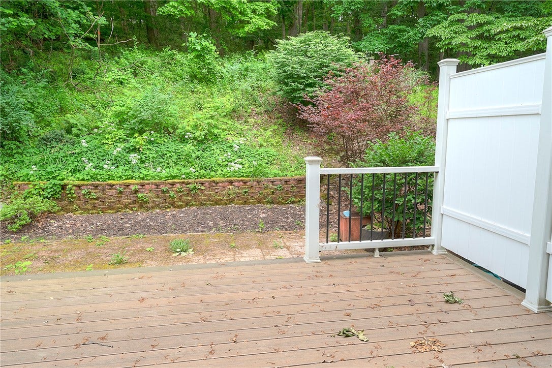106 Winston Way, Greensburg, PA 15601