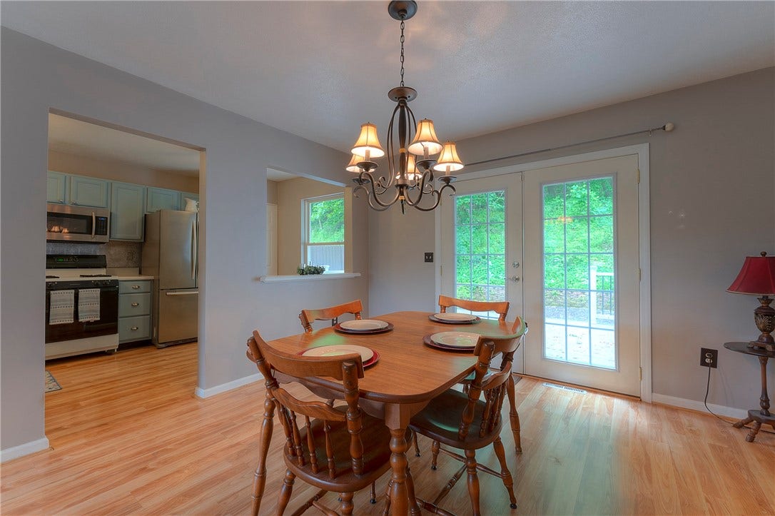 106 Winston Way, Greensburg, PA 15601