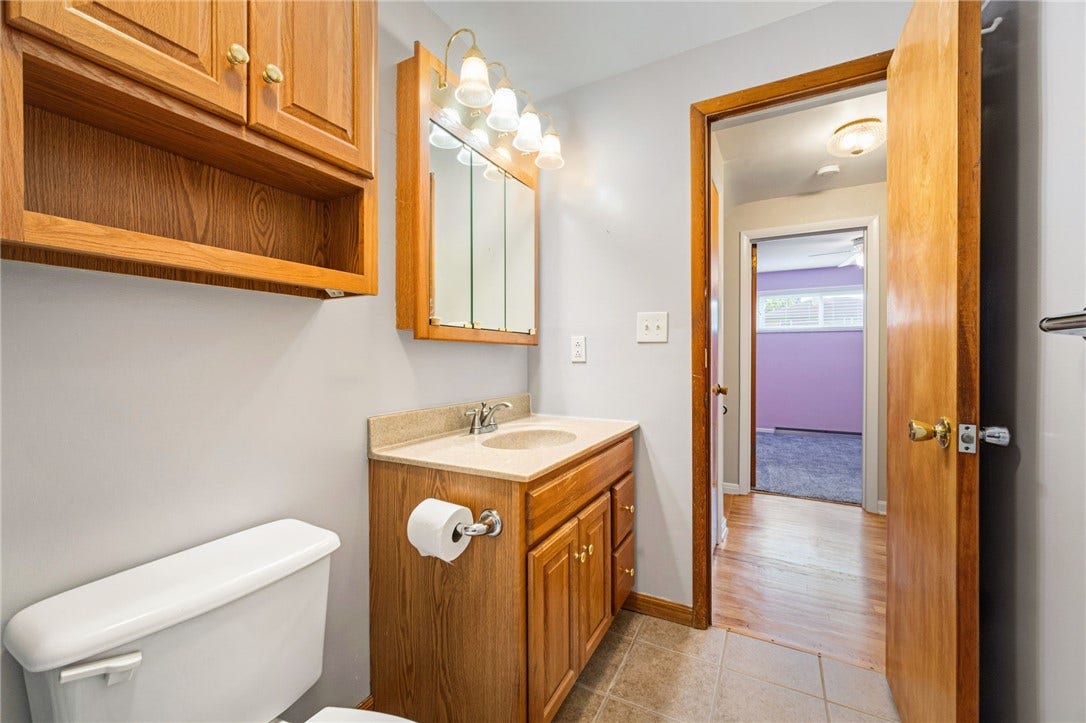 4826 Criss Road, Bethel Park, PA 15102