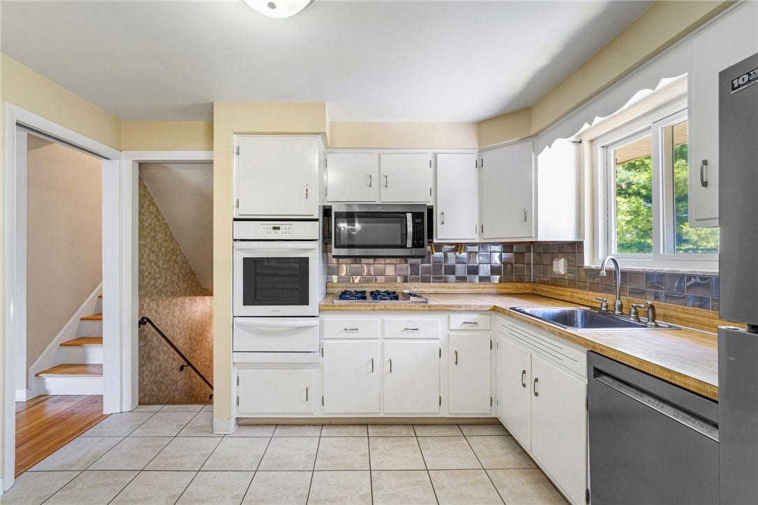 4826 Criss Road, Bethel Park, PA 15102