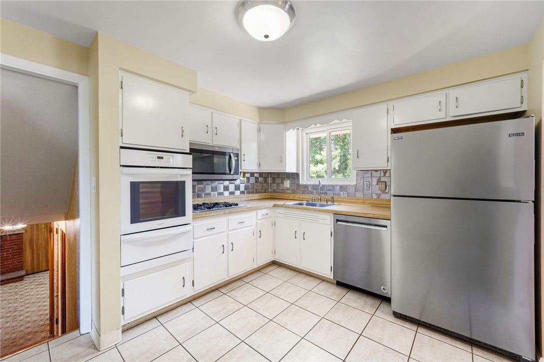 4826 Criss Road, Bethel Park, PA 15102