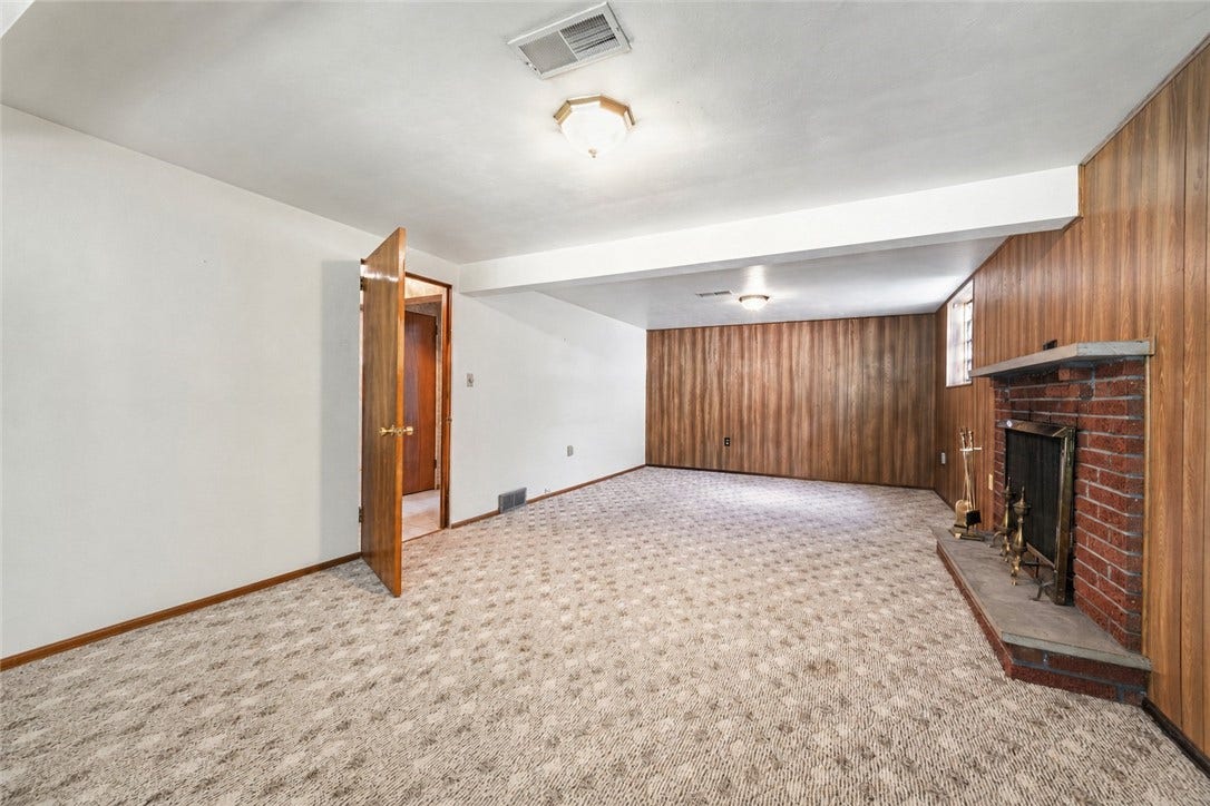 4826 Criss Road, Bethel Park, PA 15102