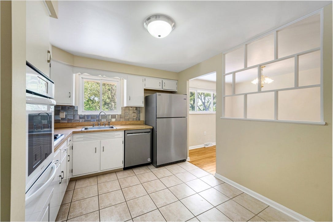 4826 Criss Road, Bethel Park, PA 15102