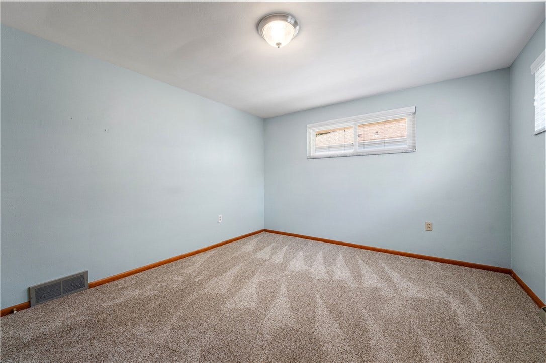 4826 Criss Road, Bethel Park, PA 15102