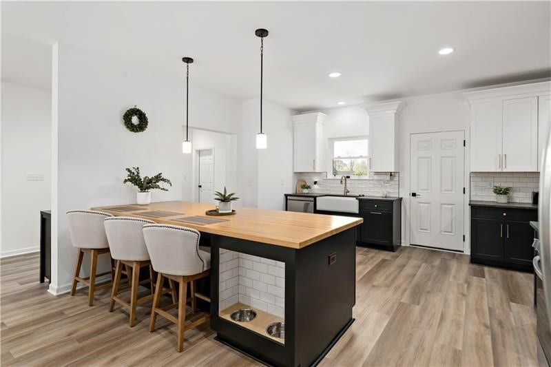 300 TIMBERLINE DR, Washington, PA 15301