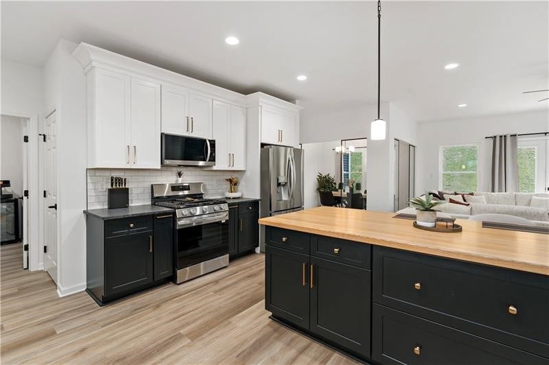 300 TIMBERLINE DR, Washington, PA 15301