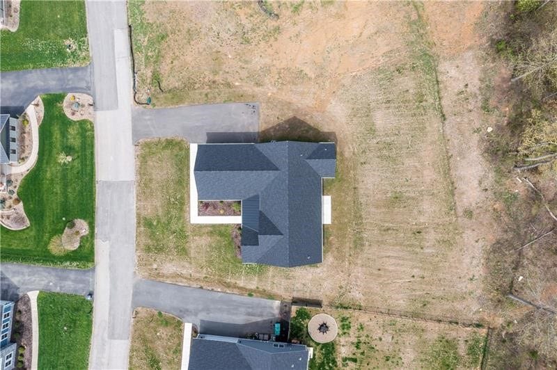 300 TIMBERLINE DR, Washington, PA 15301