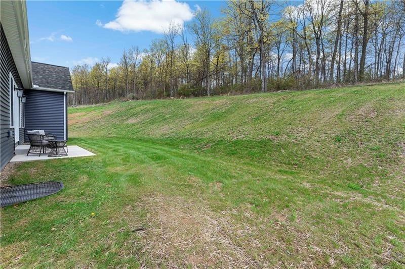300 TIMBERLINE DR, Washington, PA 15301