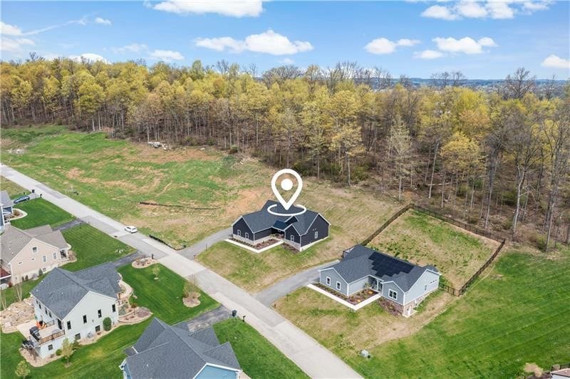 300 TIMBERLINE DR, Washington, PA 15301