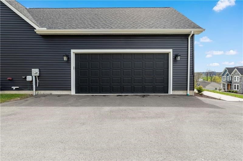 300 TIMBERLINE DR, Washington, PA 15301