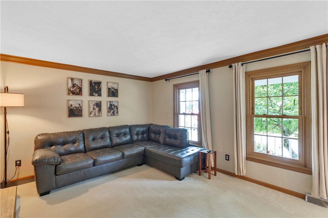 3 Sarah Ct., Irwin, PA 15642 16x12 with Crown Molding, Neutral Carpet and Paint.