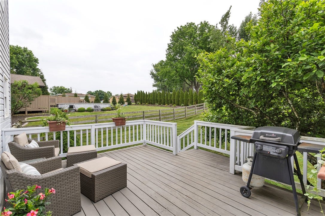 3 Sarah Ct., Irwin, PA 15642 Wonderful Deck off the Kitchen for Relaxing and Entertaining.