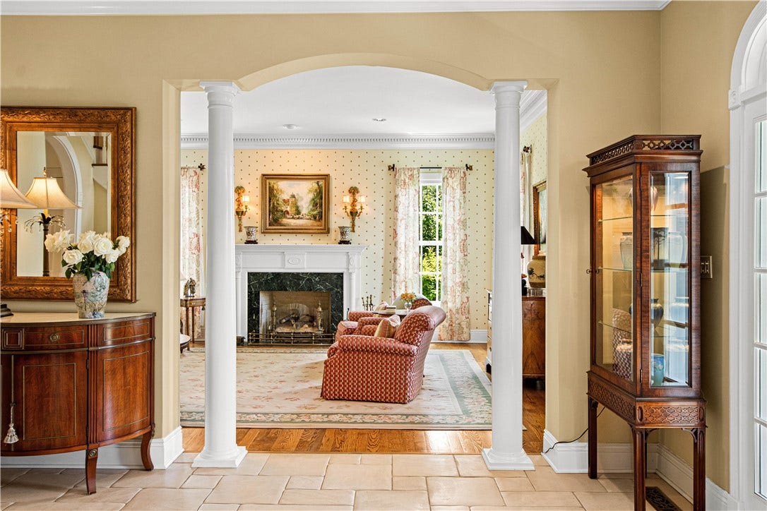 Graceful entrance to the Living Room