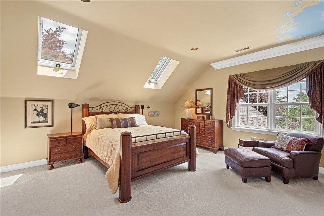 One of the four 2nd floor bedrooms.