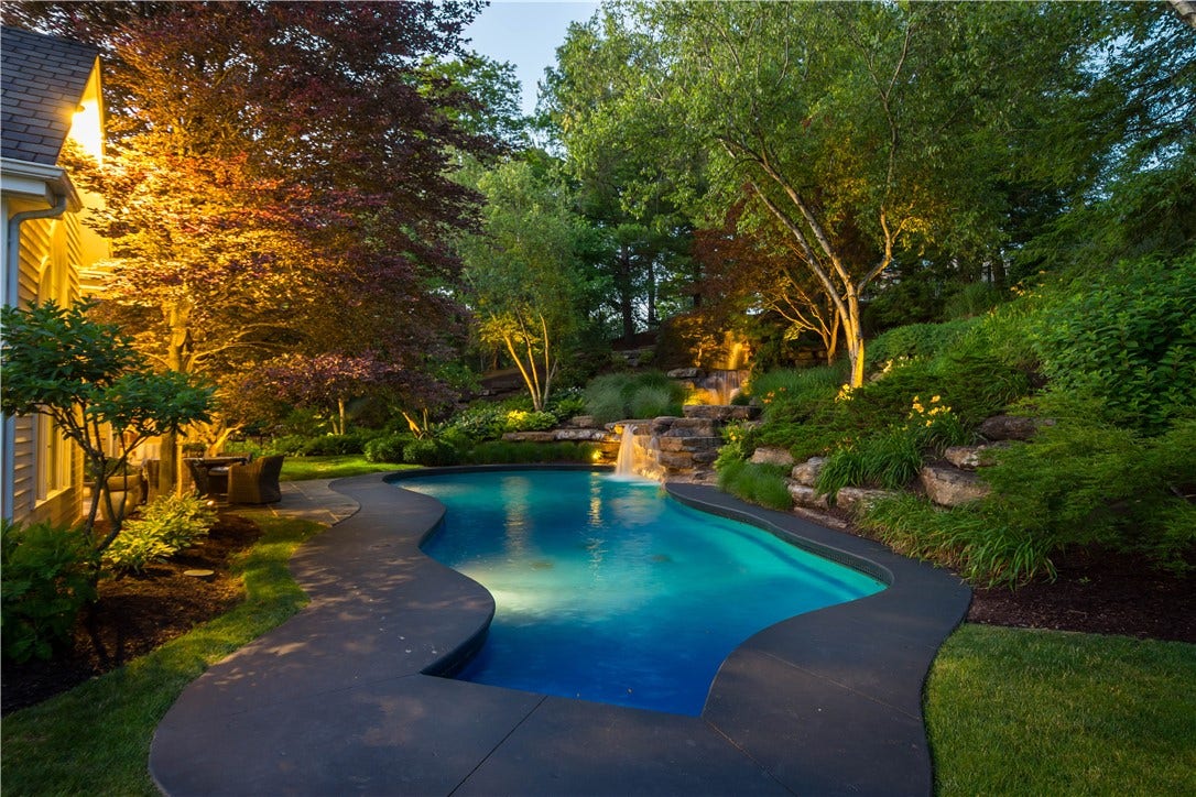 128 Mount Blaine Dr, McMurray, PA 15317