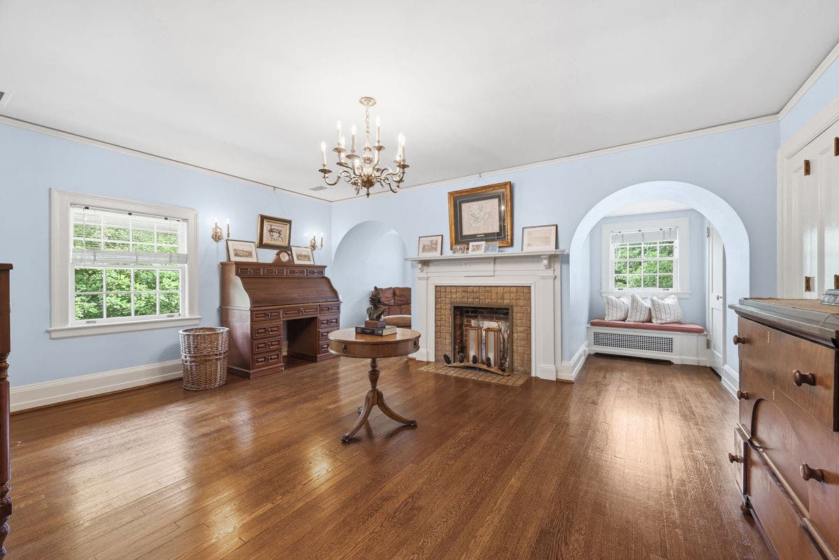 704 Amberson Avenue, Pittsburgh, PA 15232 704 Amberson Avenue, Pittsburgh, PA 15232