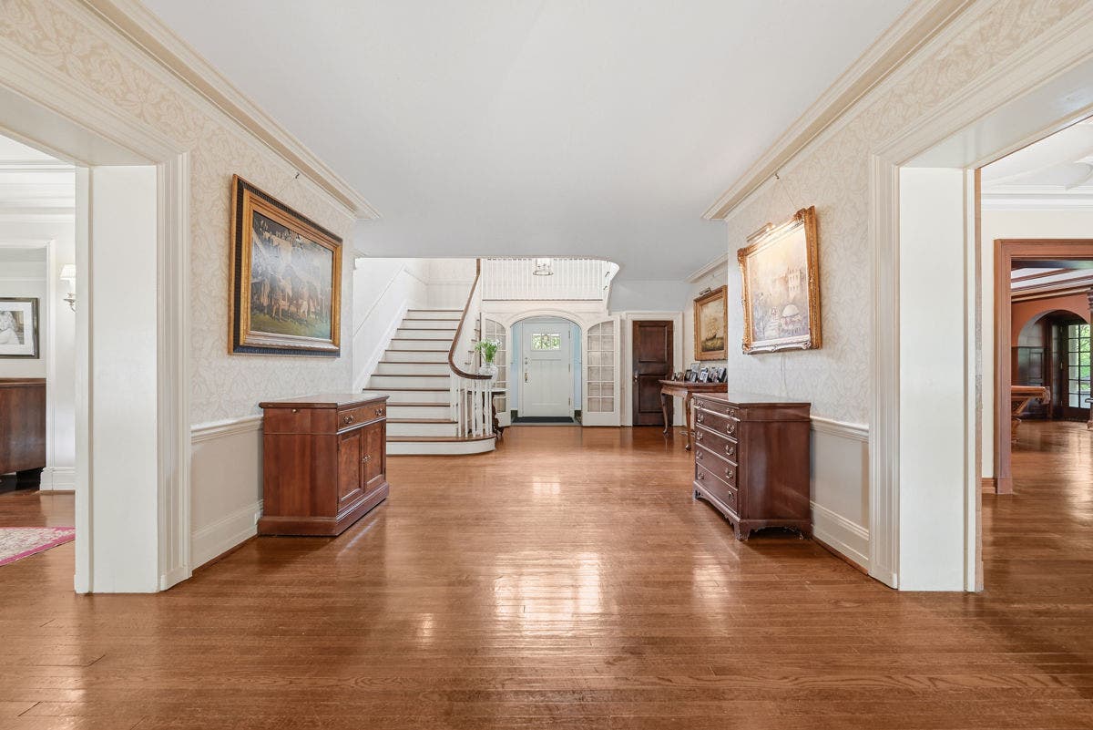 704 Amberson Avenue, Pittsburgh, PA 15232 704 Amberson Avenue, Pittsburgh, PA 15232