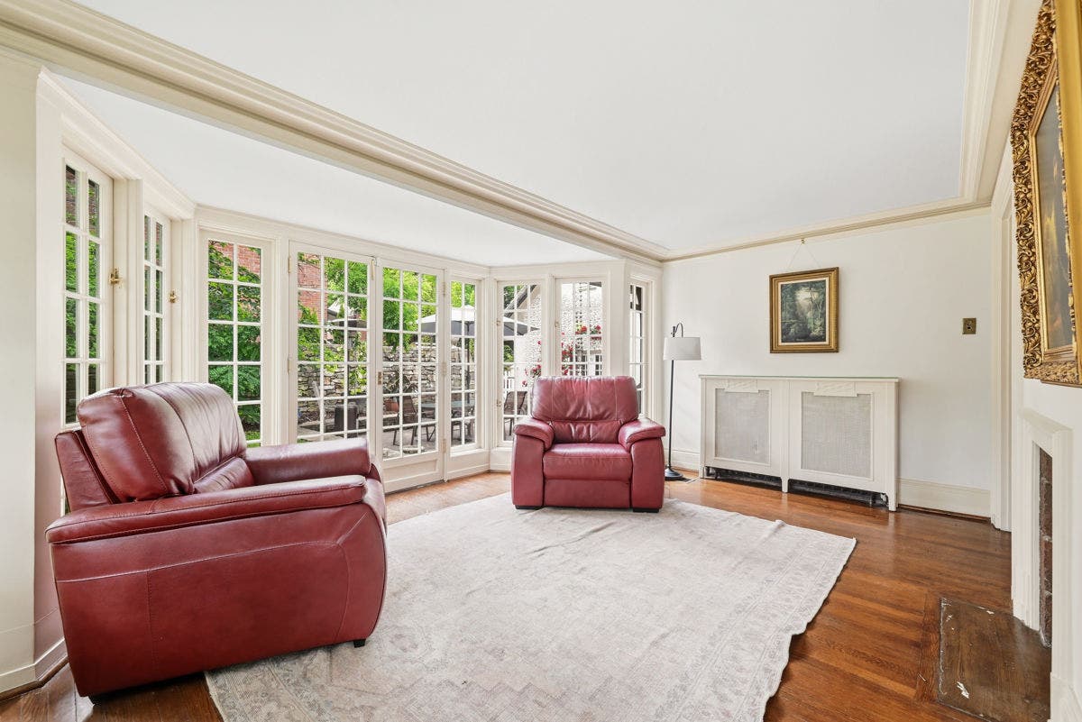 704 Amberson Avenue, Pittsburgh, PA 15232 704 Amberson Avenue, Pittsburgh, PA 15232