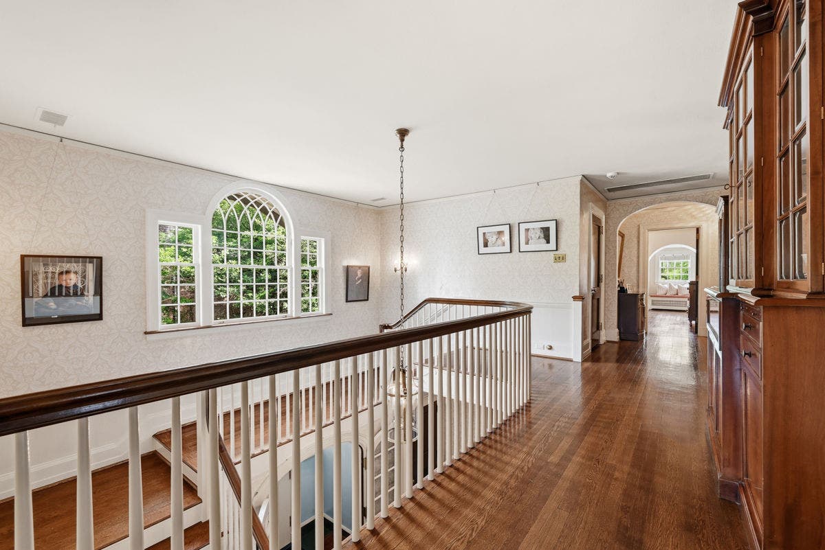 704 Amberson Avenue, Pittsburgh, PA 15232 704 Amberson Avenue, Pittsburgh, PA 15232