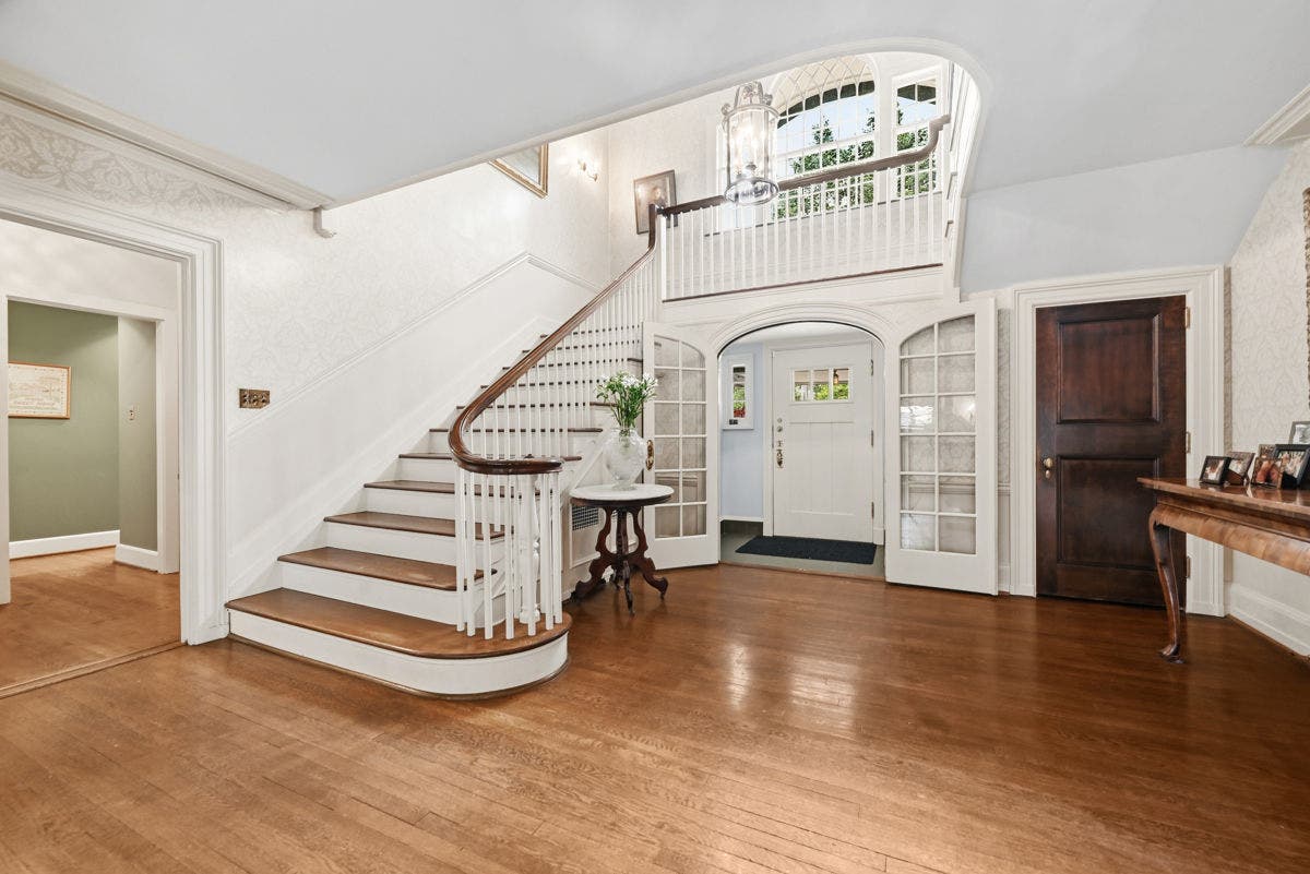 704 Amberson Avenue, Pittsburgh, PA 15232 704 Amberson Avenue, Pittsburgh, PA 15232