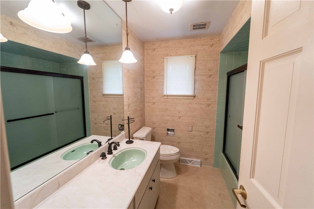 106 Wyndfield Drive, Mount Pleasant, PA 15666