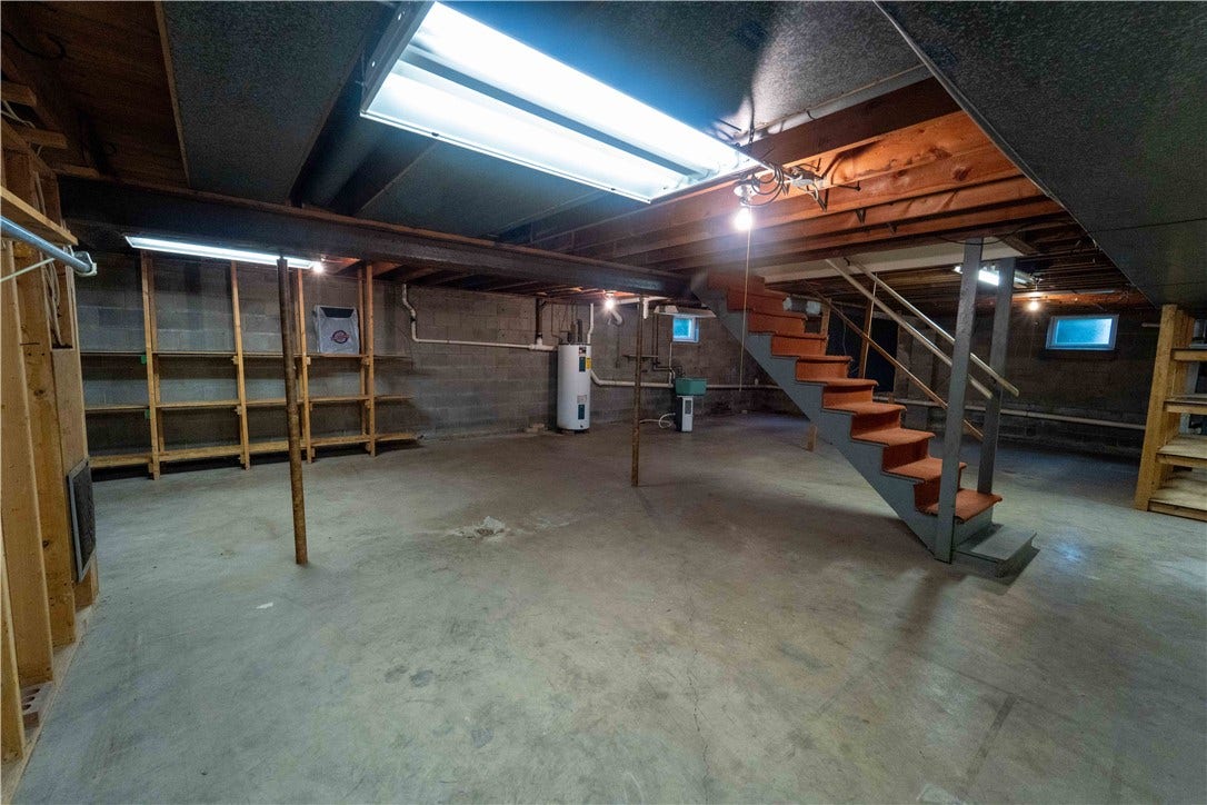 106 Wyndfield Drive, Mount Pleasant, PA 15666