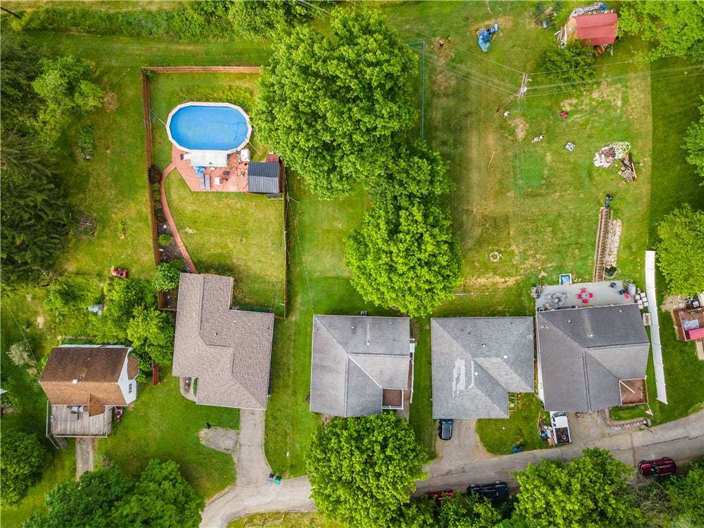 1366 Henderson Ave, Washington, PA 15301