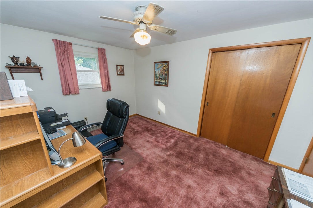 1366 Henderson Ave, Washington, PA 15301