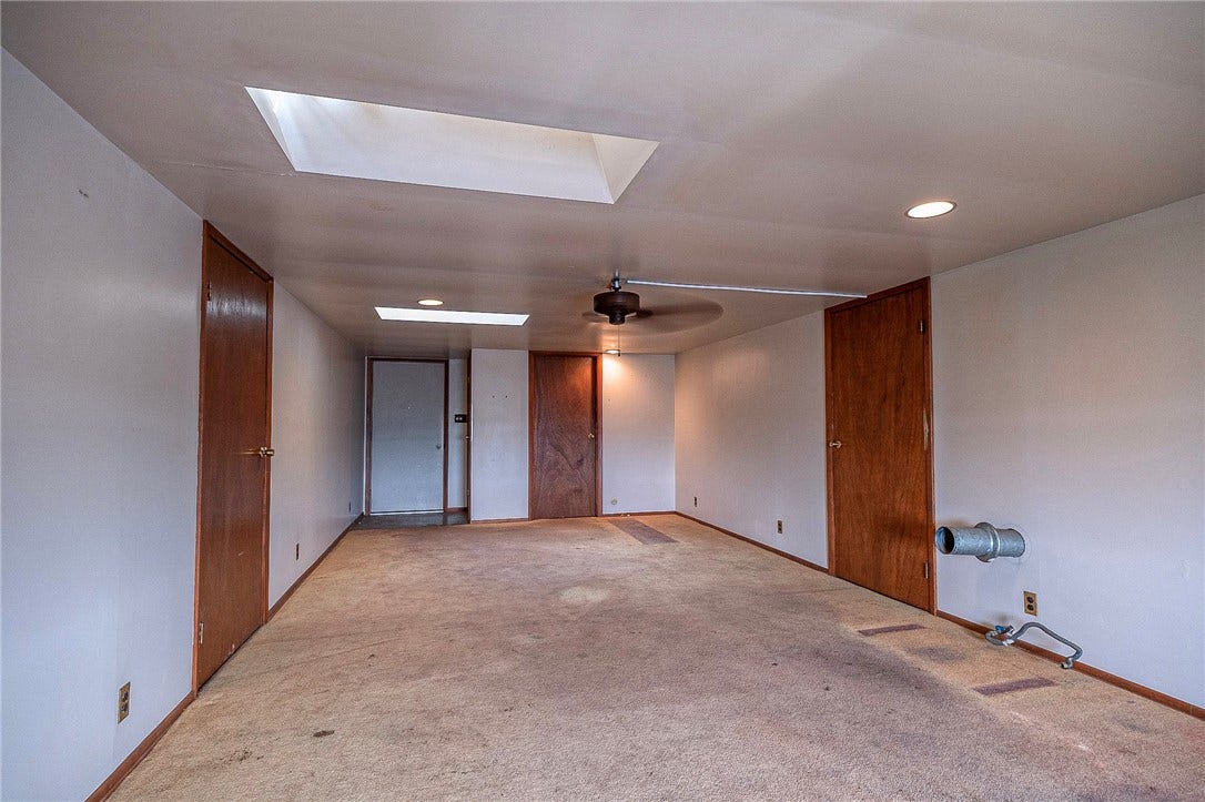 Man Cave/In law suite