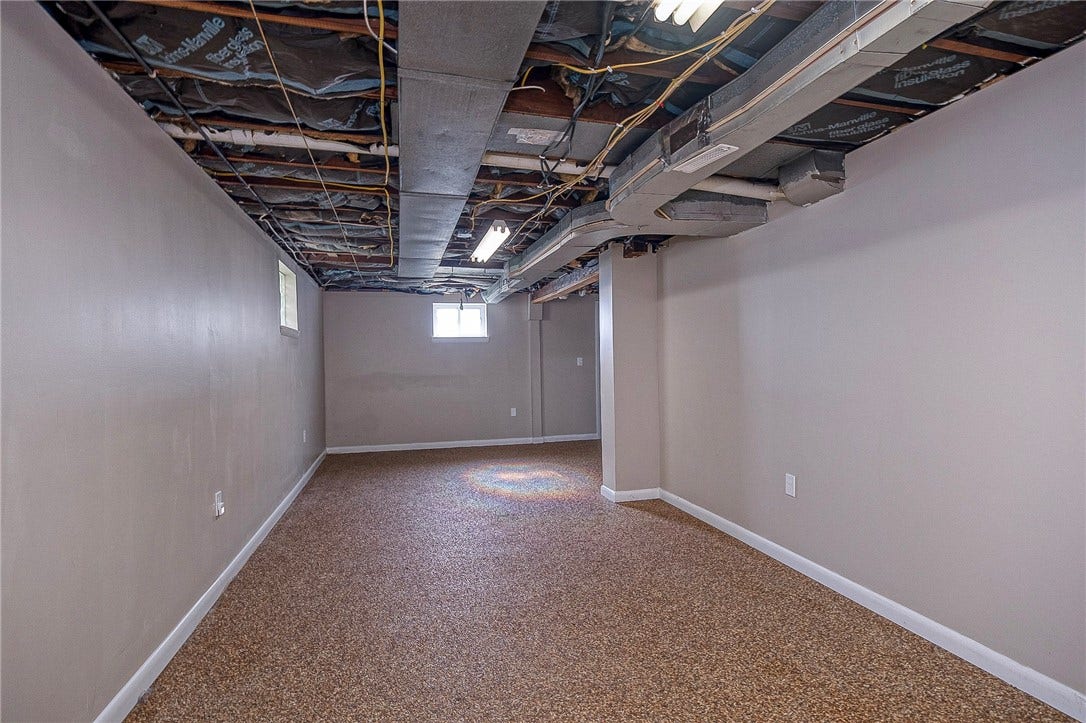335 Liberty Ave, Washington, PA 15301