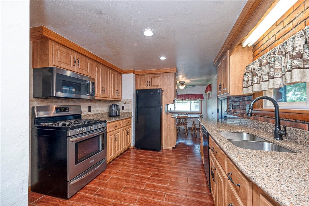 335 Liberty Ave, Washington, PA 15301