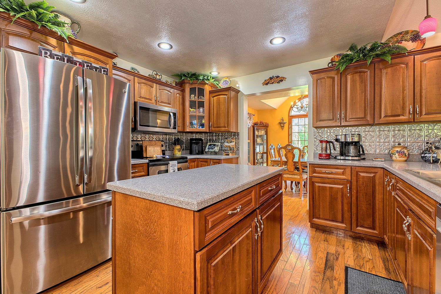 105 Oak Hill Road, Greensburg, PA 15601