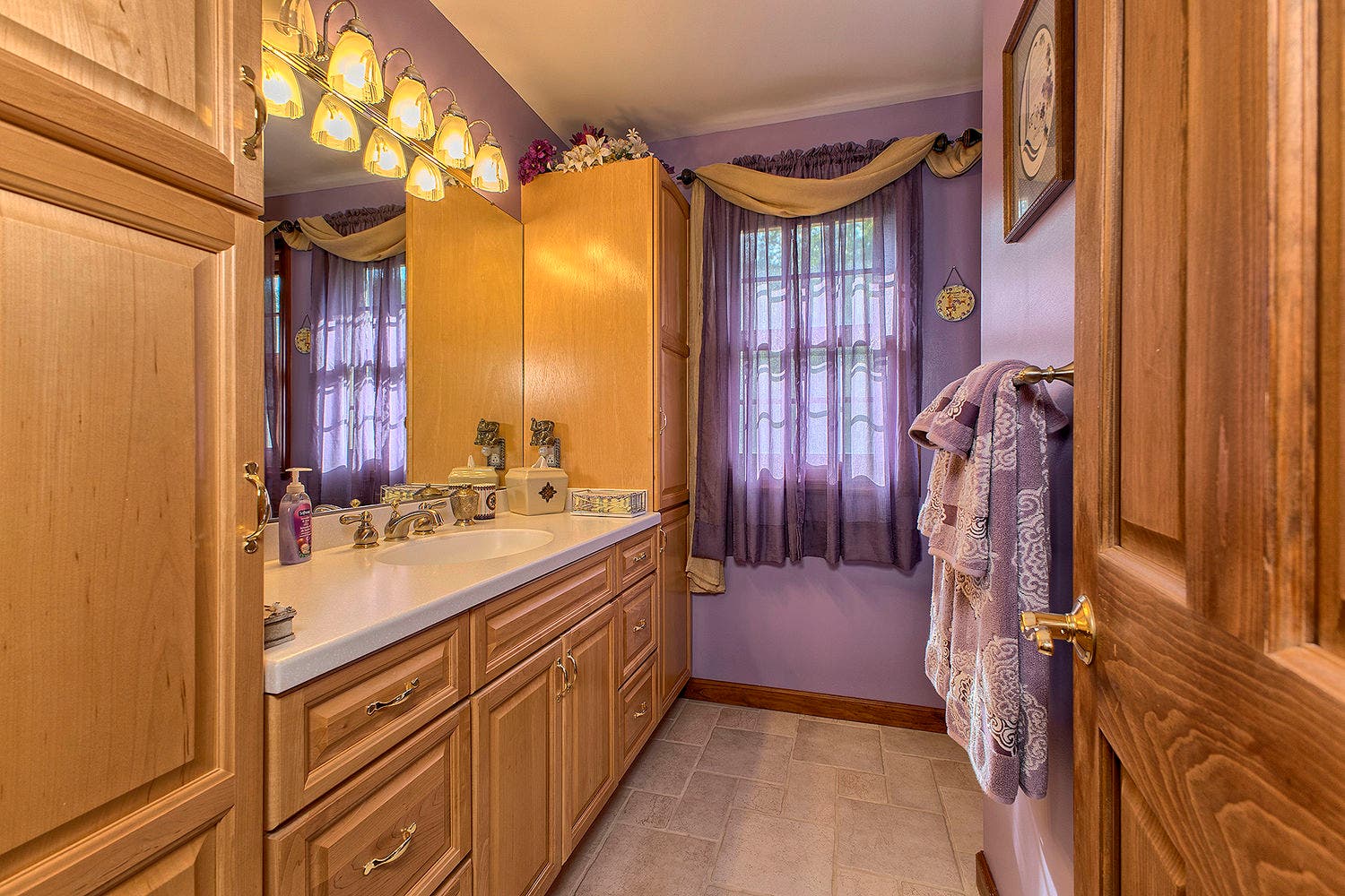 105 Oak Hill Road, Greensburg, PA 15601