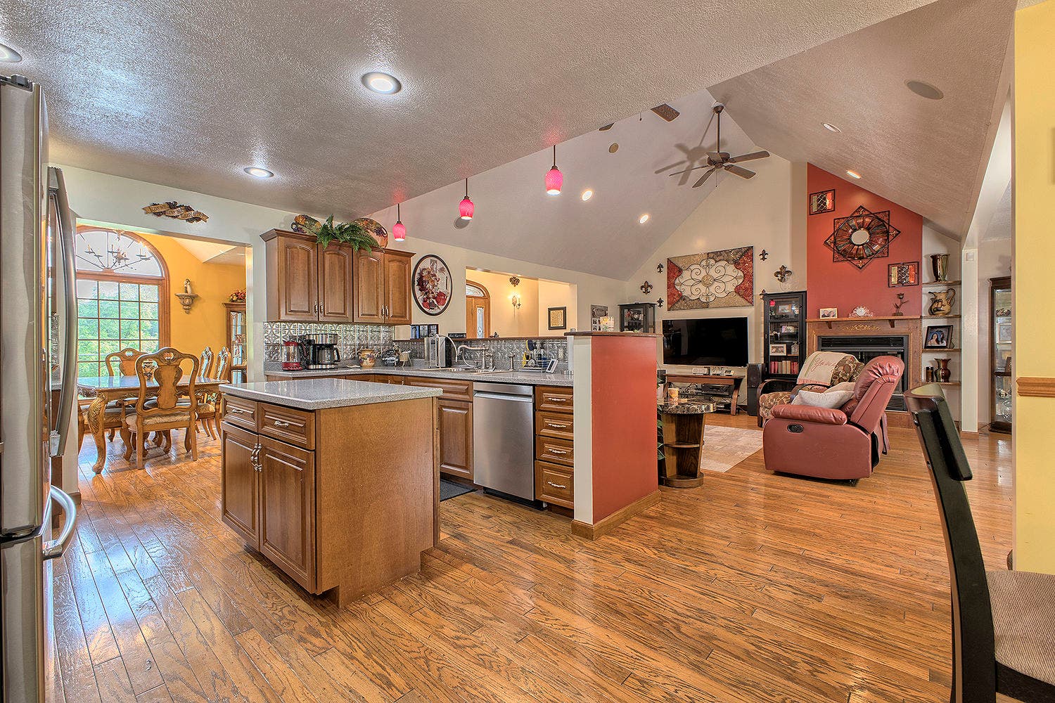105 Oak Hill Road, Greensburg, PA 15601