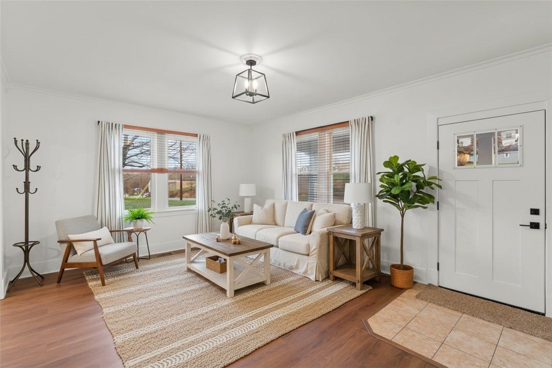 Staged Living Room 2667 Jefferson Ave