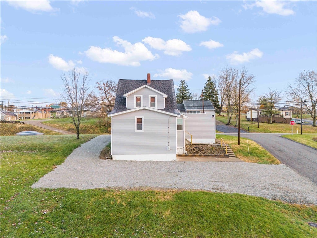 Rear View 2667 Jefferson Ave