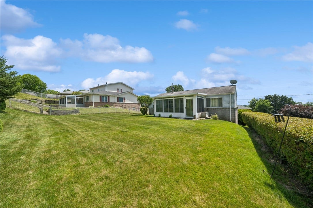 13479 Louise Dr, Irwin, PA 15642