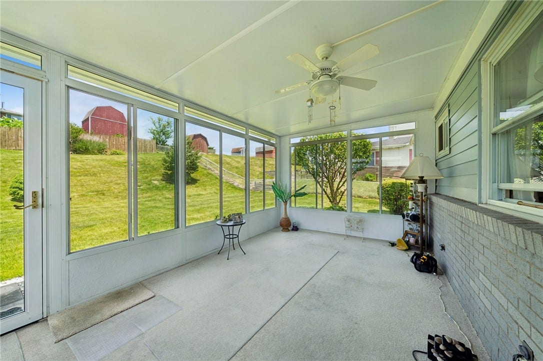 13479 Louise Dr, Irwin, PA 15642