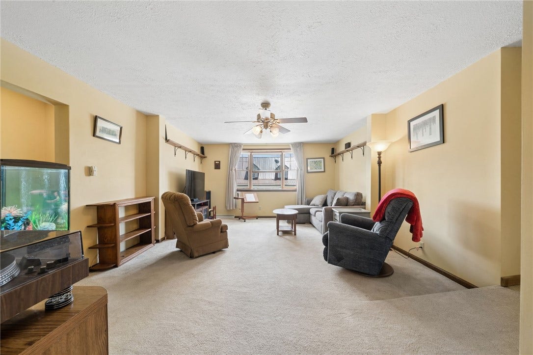 547 Green Street, Belle Vernon, PA 15012