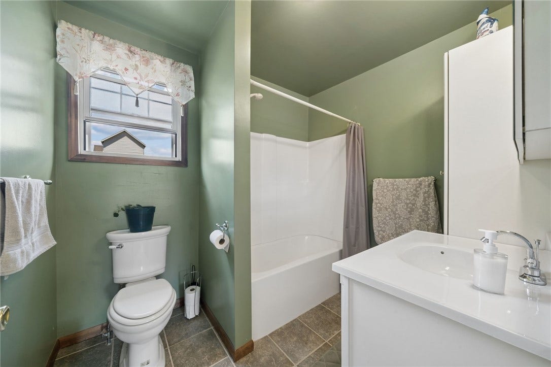 547 Green Street, Belle Vernon, PA 15012
