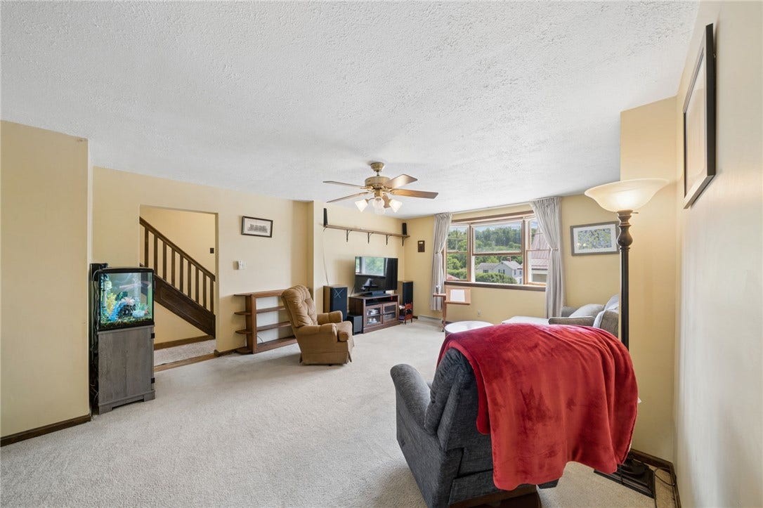 547 Green Street, Belle Vernon, PA 15012