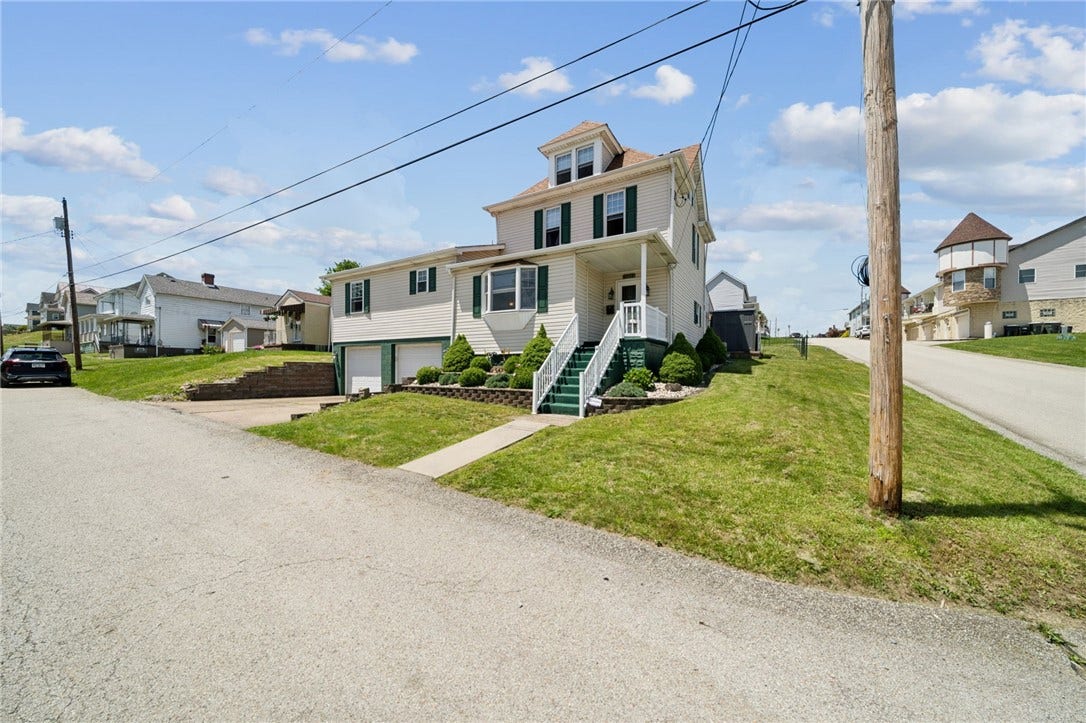 547 Green Street, Belle Vernon, PA 15012